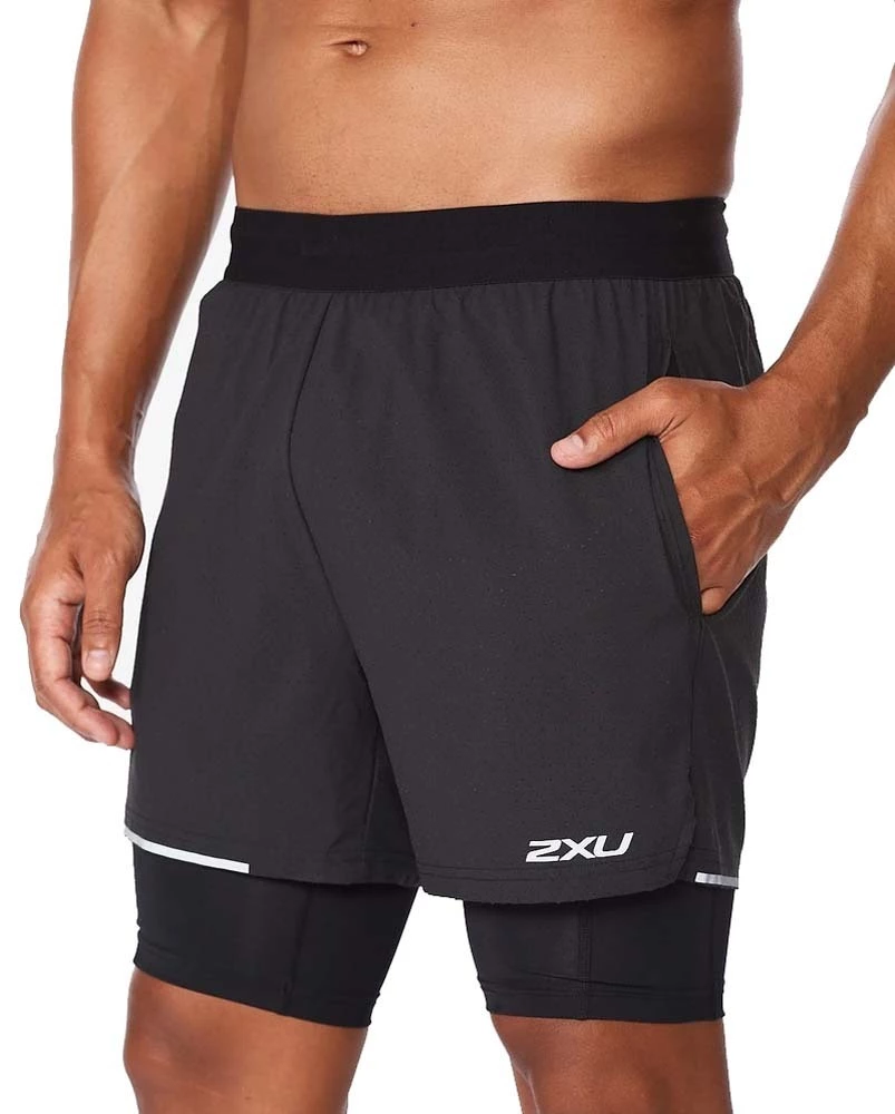 2XU Aero 2-In-1 5" Mens Running Shorts Black/Silver Reflective 4 2XU Aero 2-In-1 5" Mens Running Shorts Black/Silver Reflective - Image 4