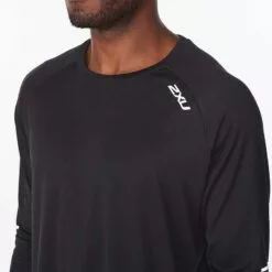 2XU Aero L/S Mens Running T-Shirt Black/Silver Reflective 11 2XU Aero L/S Mens Running T-Shirt Black/Silver Reflective -Wild Earth Shop MR6556a BLK SRF L 4