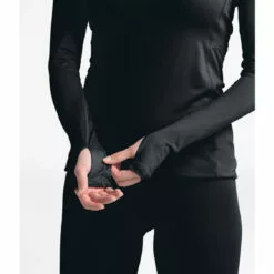 The North Face Warm Poly Womens Thermal Crew- TNF Black 6 The North Face Warm Poly Womens Thermal Crew- TNF Black -Wild Earth Shop NF0A3SG9JK3 W0L 2