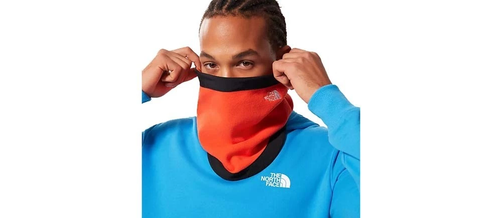 The North Face Denali Fleece Thermal Neck Gaiter Summit Gold 6 The North Face Denali Fleece Thermal Neck Gaiter Summit Gold - Image 6