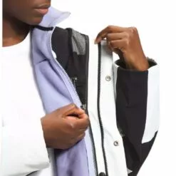 The North Face Denali 2 Womens Jacket TNF Black 12 The North Face Denali 2 Womens Jacket TNF Black -Wild Earth Shop NF0A4R2UW23 R0S 3