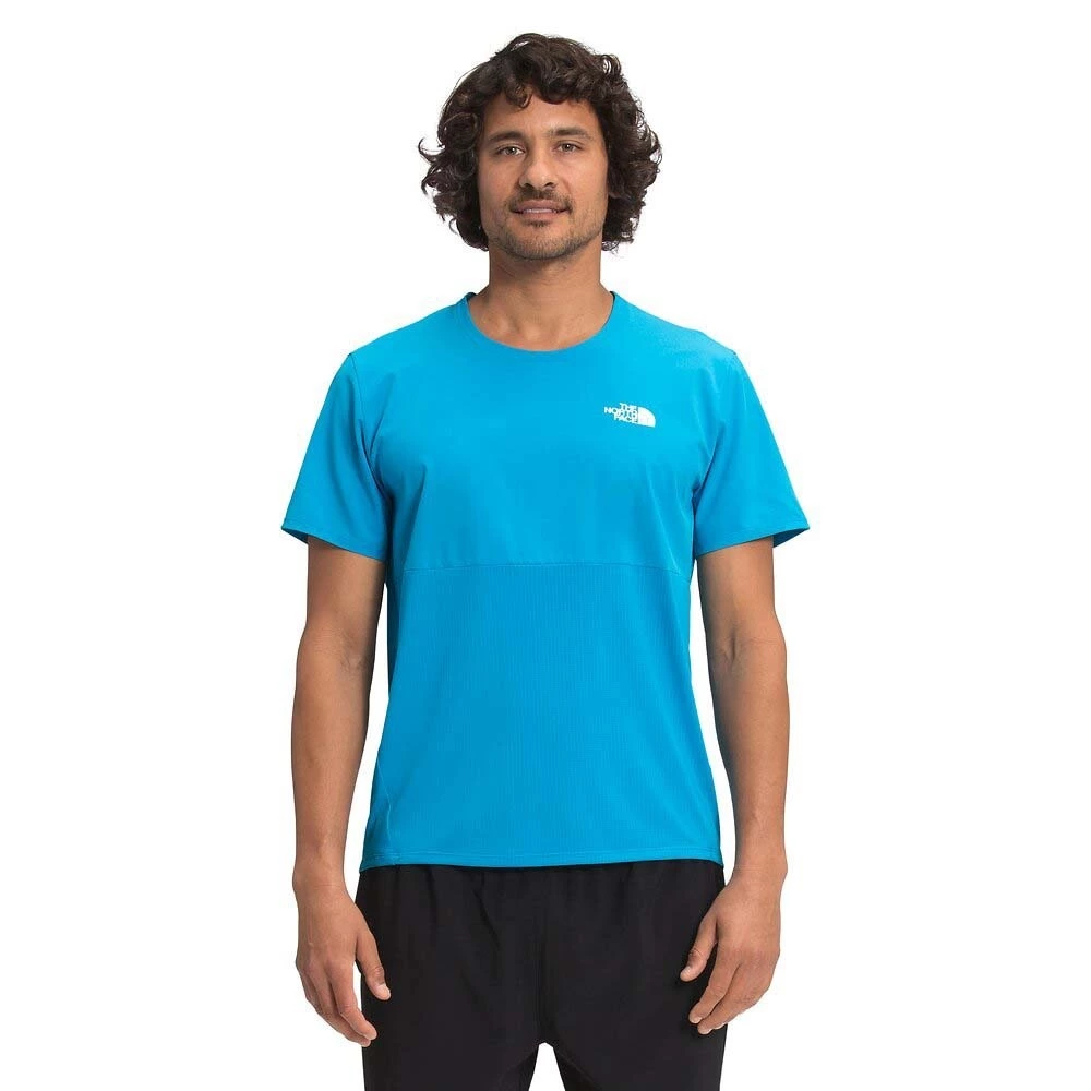 The North Face True Run Mens Short Sleeve Running T-Shirt TNF Black 3 The North Face True Run Mens Short Sleeve Running T-Shirt TNF Black - Image 3